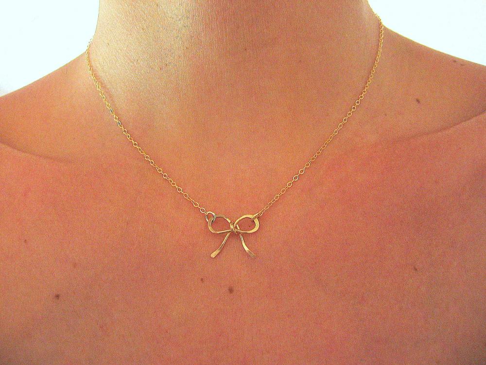 Gold Bow Necklace, Gold Ribbon Necklace on Luulla