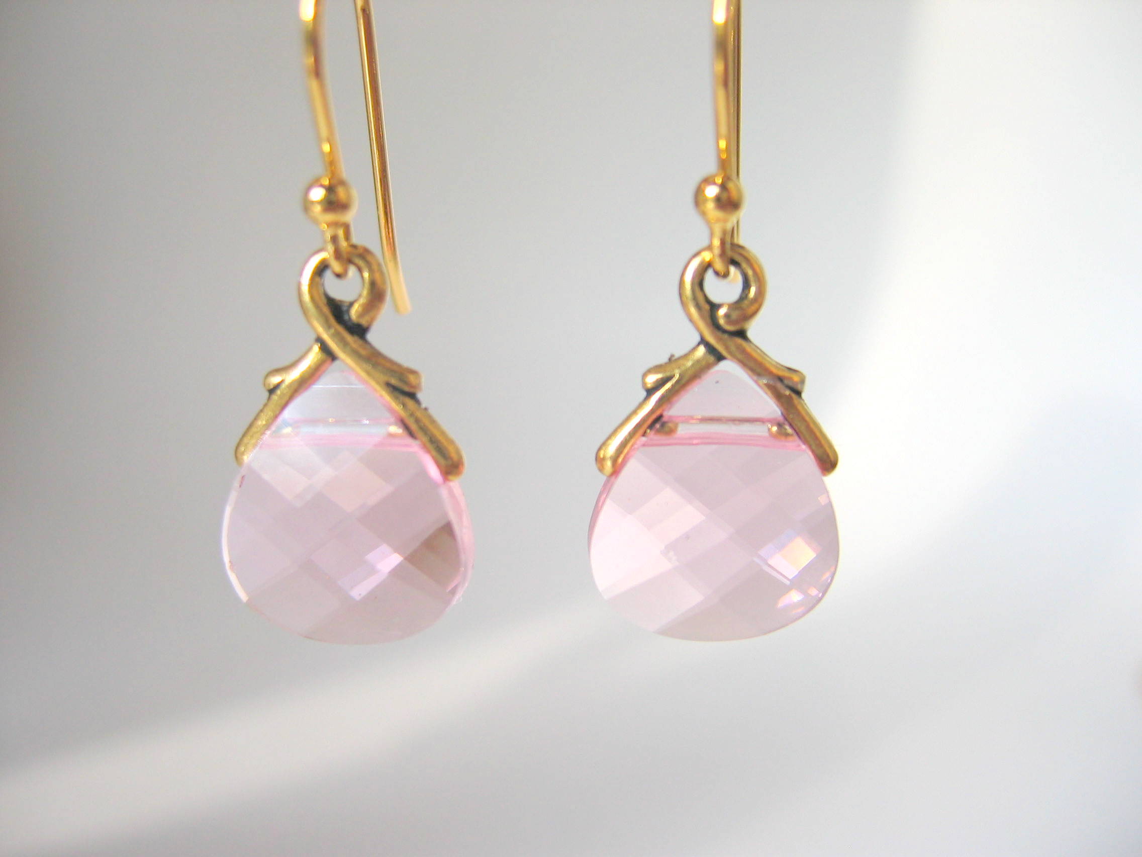 Pink Swarovski Crystal Earrings on Luulla